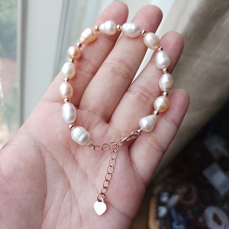 Lắc Tay Trai Nước Ngọt Hạt Gạo Móc Cài