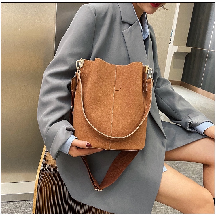 Túi Xách Đeo Vai Sức Chứa Lớn Phong Cách Retro Đơn Giản Cho Nữ