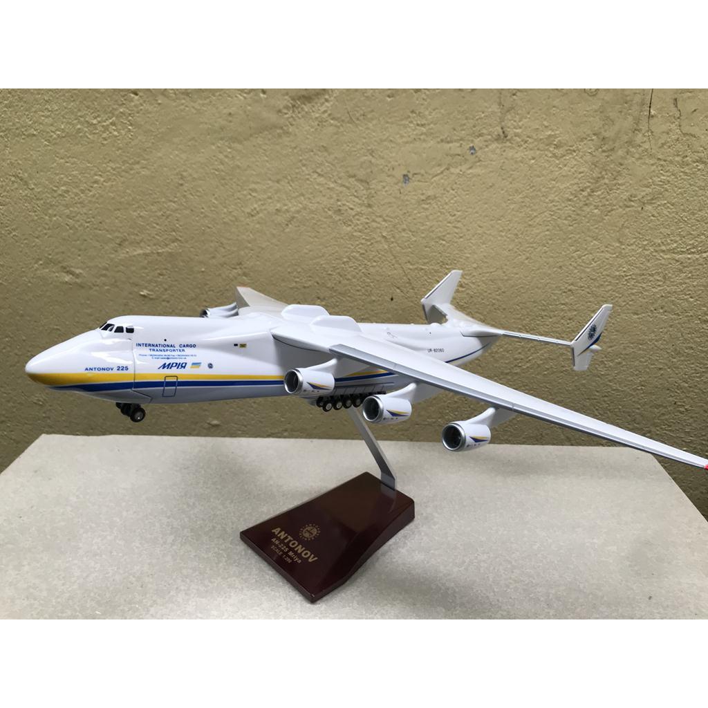 Mô hình máy bay AirBUS A380 Singapore Airlines 1:160