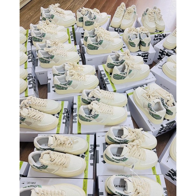 Giày Sneaker Cat & Sofa " Badana " AC197 | PiuPiu Authentic