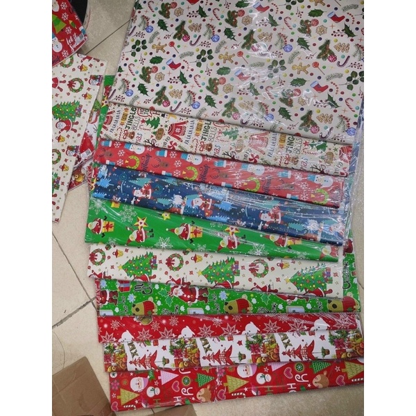 Giấy gói quà Noel