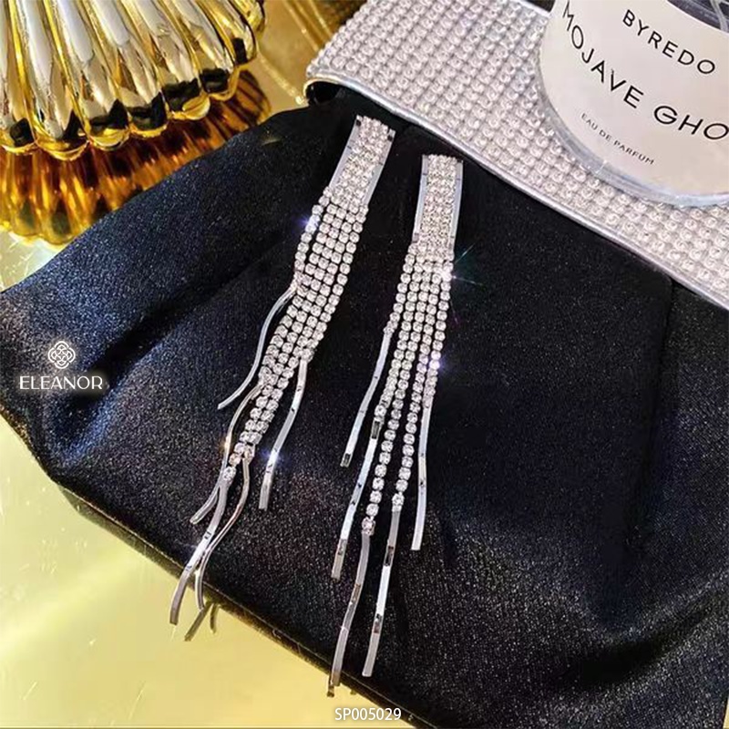 Bông tai nữ dáng dài Eleanor Accessories tua rua đính đá phụ kiện trang sức 5029