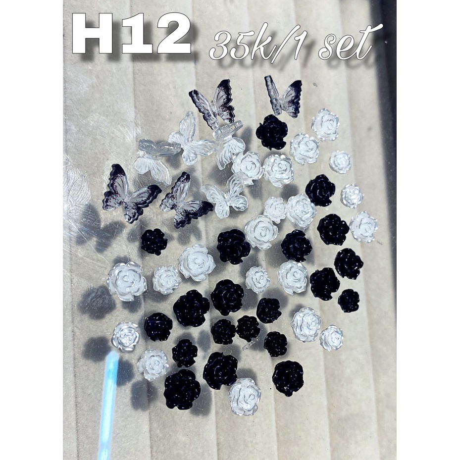 SET CHARM HOA HỒNG TRẮNG ĐEN H12