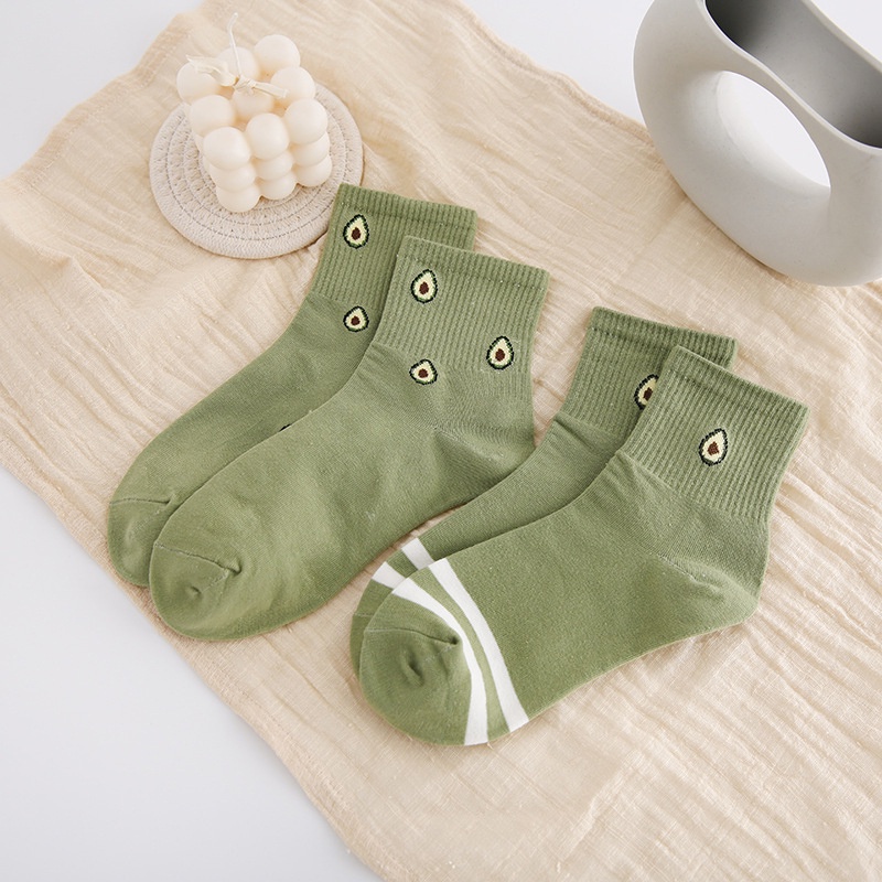 Set 5 vớ nữ cổ cao cute in hình quả bơ xanh siêu xinh Muzini TN95