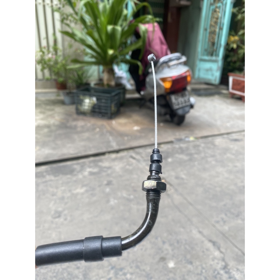 DÂY GA XE CHALY ĐỜI 81