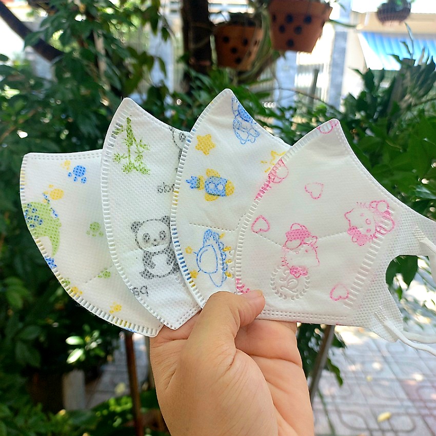 Khẩu trang 5D trẻ em Hồng Quân, 3 lớp kháng khuẩn, dây đeo co dãn,nhiều hình đáng yêu