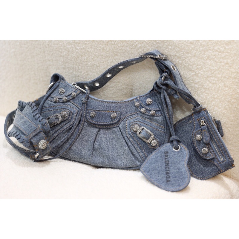 Túi B a l en , c i a g a