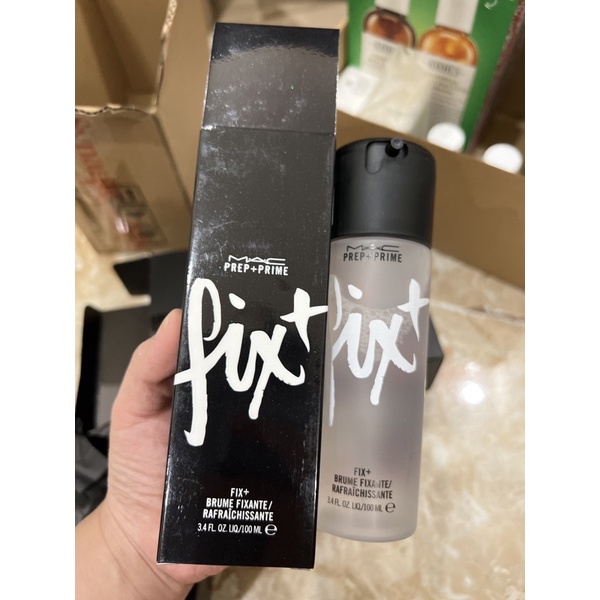 Set xịt makeup Mac