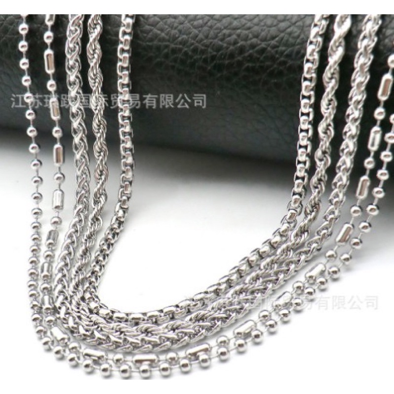 Dây chuyền inox ko kèm mặt thích hợp cho mọi lứa tuổi dễ kết hợp