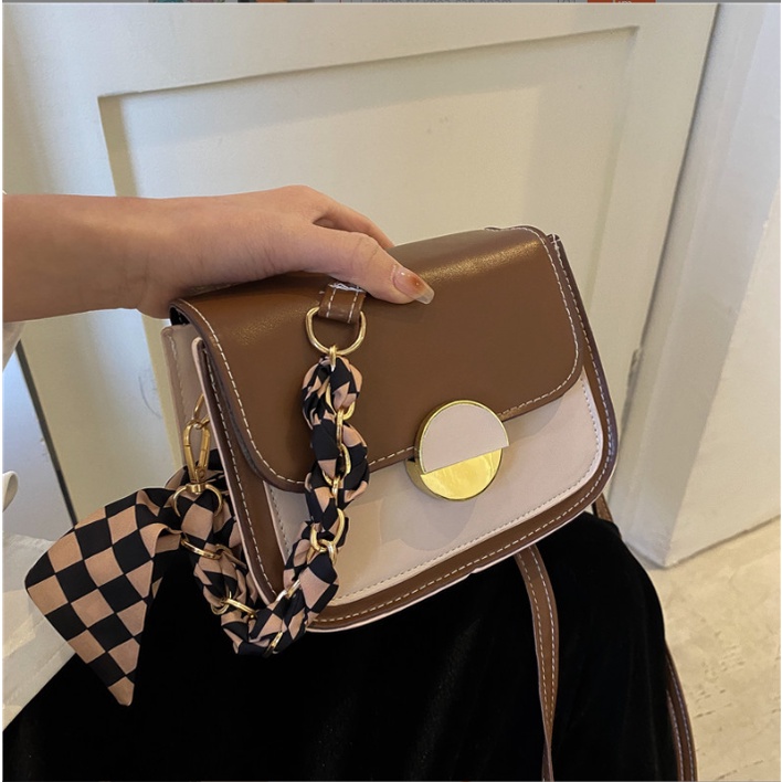 Túi xách nữ đeo chéo dây xích phối khăn tuyệt đẹp chất da dày dặn bền bỉ theo năm tháng Capucha T231