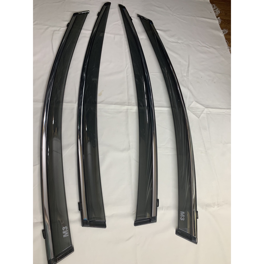 Bộ vè che mưa xe Mazda 3 2014-2018 - Vè mưa chỉ mạ crom, Nhựa ABS cao cấp
