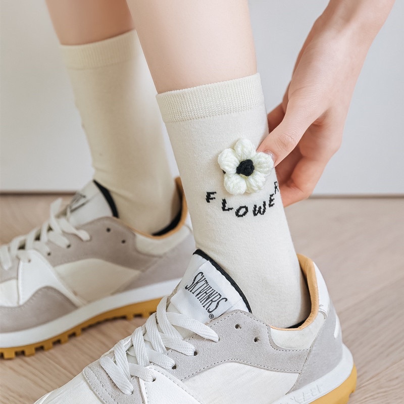 [Hàng có sẵn] TCC11 - Tất / Vớ cao cổ cho nữ hoa nổi dễ thương phong cách Hàn Quốc