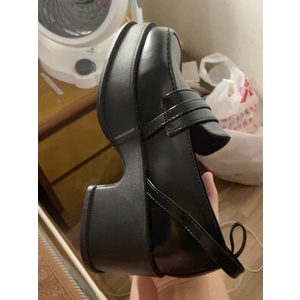 Giày ulzzang mũi vuông đế 5cm phong cách Anh