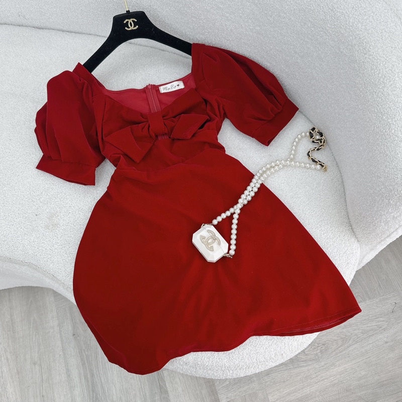 VÁY ĐỎ NHUNG NƠ