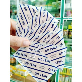Băng dính cá nhân First Go (tấm 3 miếng to)