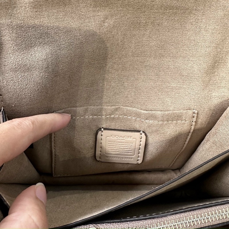 Túi xách Coach Mini Klare Crossbody