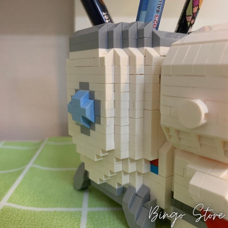 MÔ HÌNH LẮP RÁP HỘP BÚT PHI HÀNH GIA KÈM ĐÈN LED  934 CHI TIẾT