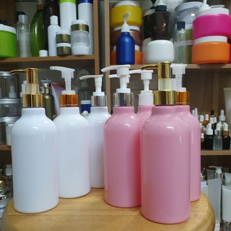 Chai đựng mỹ phẩm có thân tròn, vòi nhấn 300ml - dùng cho sữa tắm, gel, dầu gội