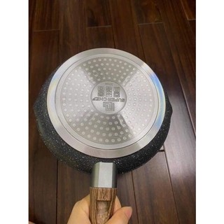 CHẢO VÂN ĐÁ ĐÁY TỪ SUPER CHEF 2 MIỆNG RÓT 24cm