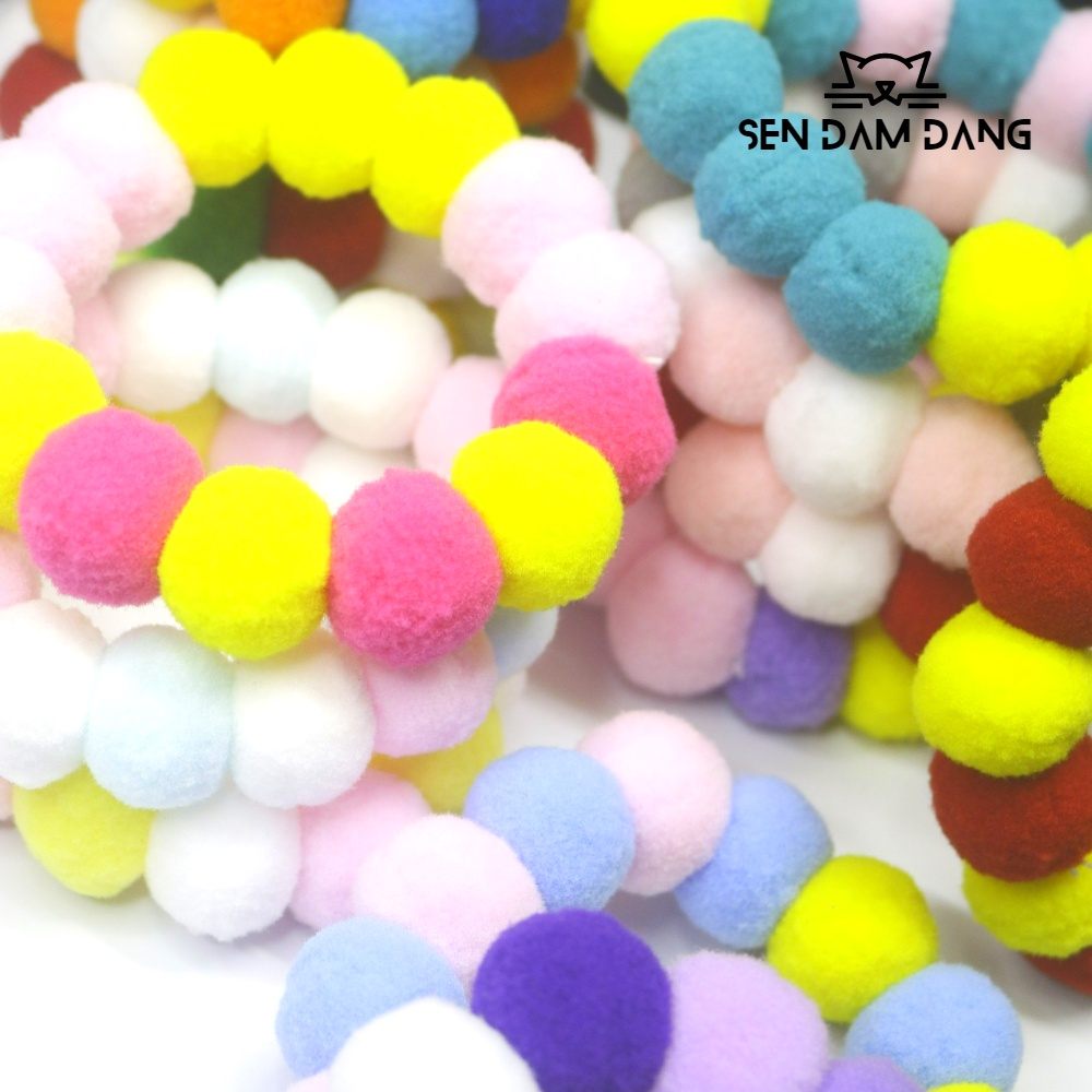 Vòng Cổ Pom Pom Cho Mèo