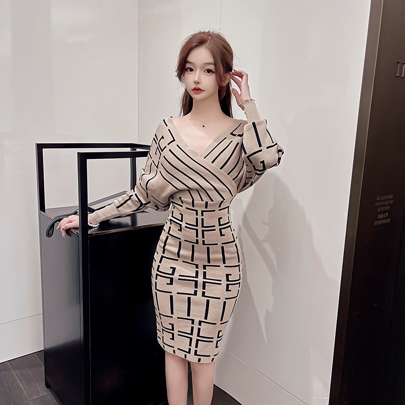 Đầm Dệt Kim Cổ Chữ V Phong Cách Thời Trang Pháp Dành Cho Nữ