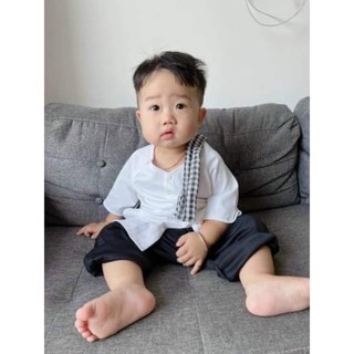 Bà ba áo trắng kèm khăn rằn cho bé trai bé gái