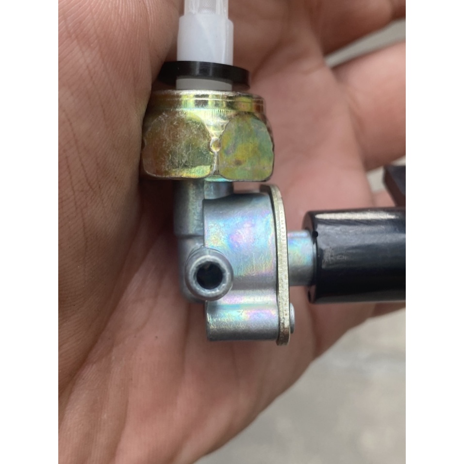 KHOÁ XĂNG XE CHALY