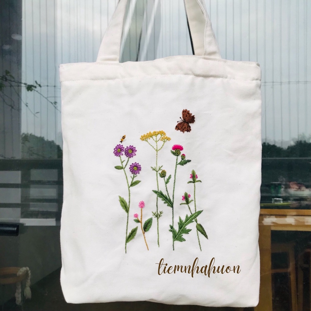 Túi tote, túi canvas thêu tay MIA Hoạ tiết Little Garden (Có khoá kéo)