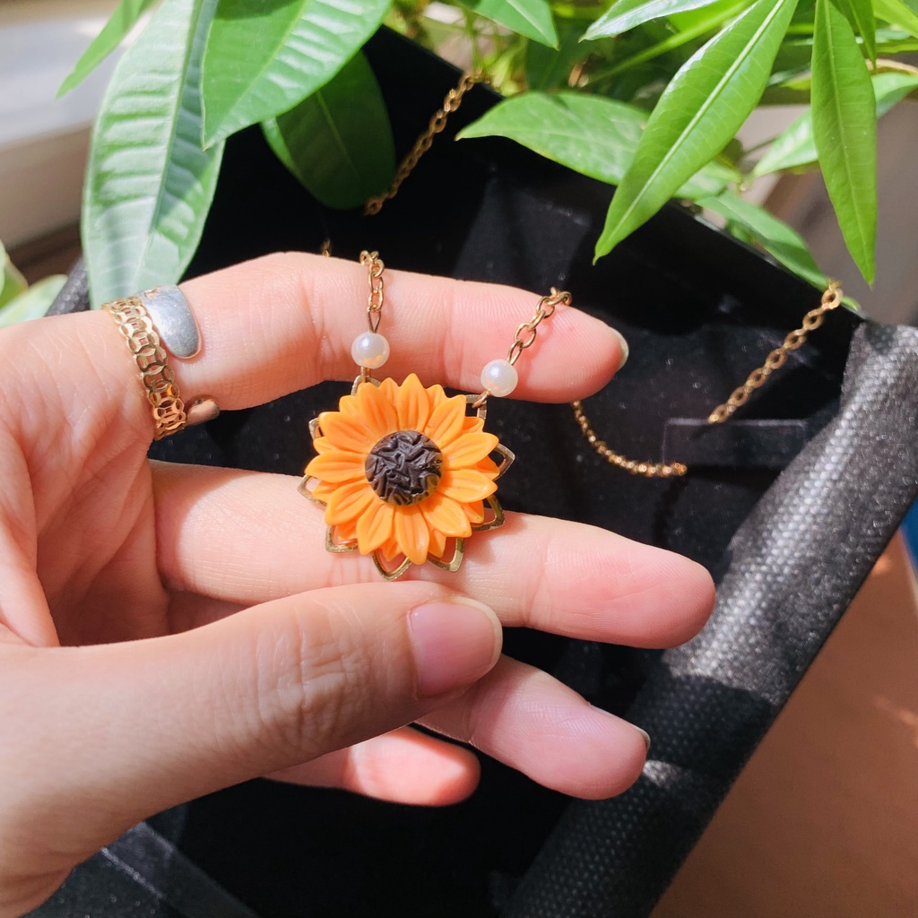 DC2.611 Dây chuyền hoa hướng dương cực vintage | Độc lạ | Vintage | Silver | Si Nhật | Japan | 2HAND | Bạc |