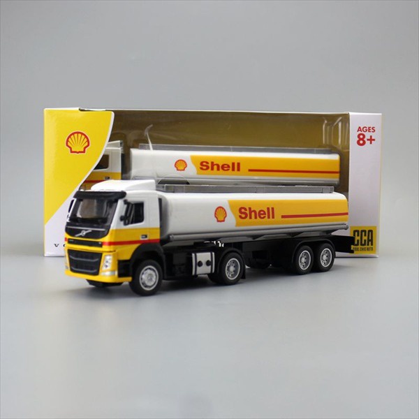Mô hình xe tải chở dầu Shell Volvo có đèn và âm thanh tỉ lệ 1:50 CCA 8189