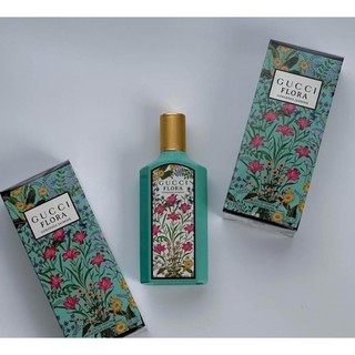 𝑹𝒐𝒔𝒆 𝑲𝒂𝒃𝒖𝒌𝒊_Nước hoa 𝓖𝓾𝓬𝓬𝓲 Flora Gorgeous Jasmine