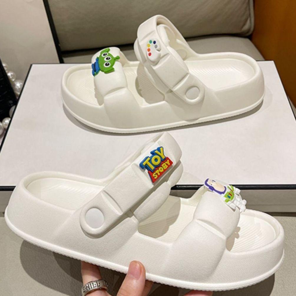 Giày Sandal Hai Cách Mang Đế Mềm Nhẹ Thoải Mái Chống Trượt Thời Trang Dạo Phố Năng Động