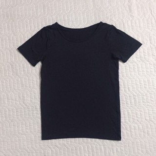Áo thun uniqlo kids size 140 dòng airism