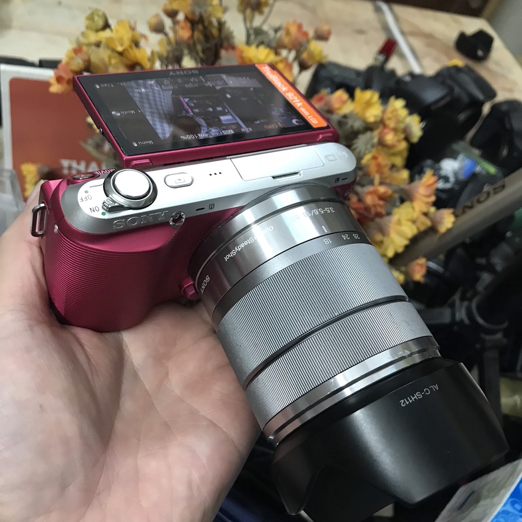 Máy ảnh sony nex C3 kèm ống kính 18-55
