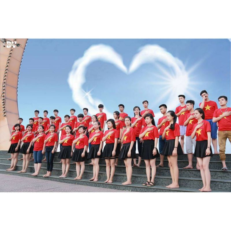 Áo thun cờ đỏ sao cho bé và người lớn từ 10kg - 90kg