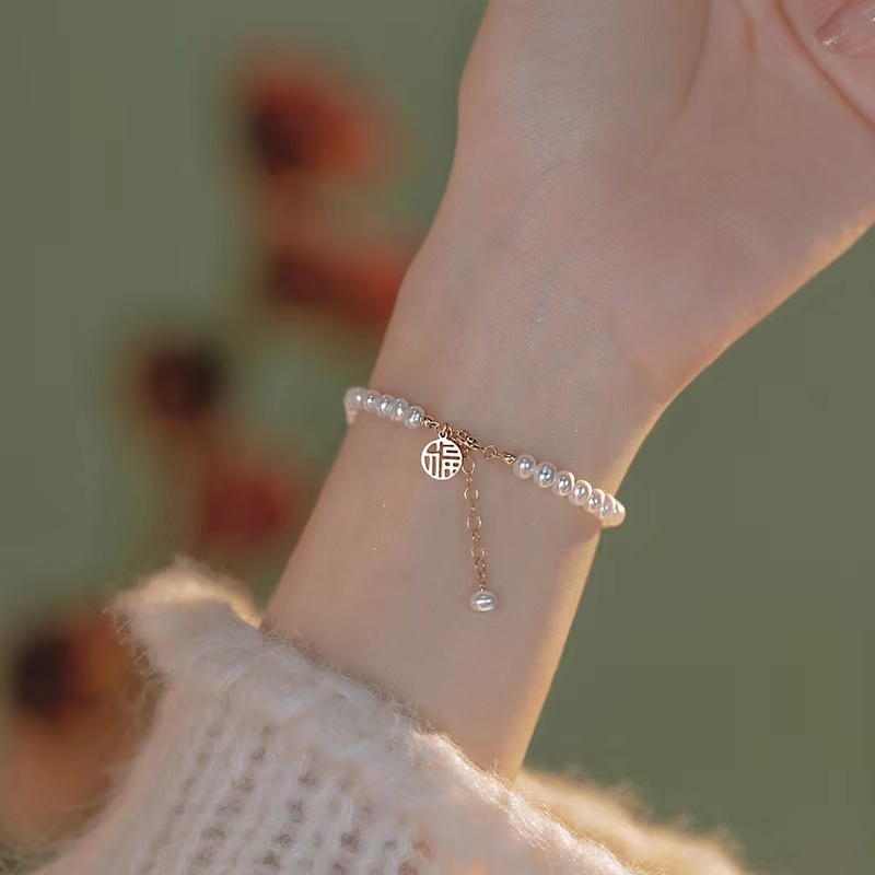 Irislove Vòng Tay May Mắn Đính Ngọc Trai Trắng Phong Cách Vintage Thanh Lịch Dành Cho Nữ