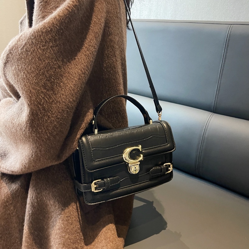 IELGY Túi Đeo Chéo Nhỏ Màu Đen Phong Cách retro Cho Nữ