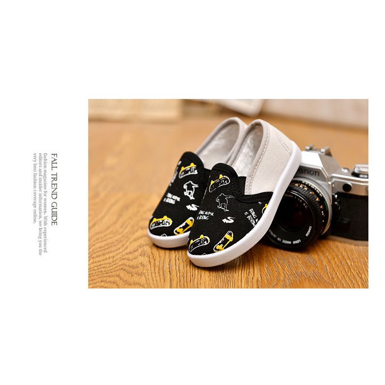 Giày Lười Vải Canvas Chống Trượt Thoáng Khí Cho Bé