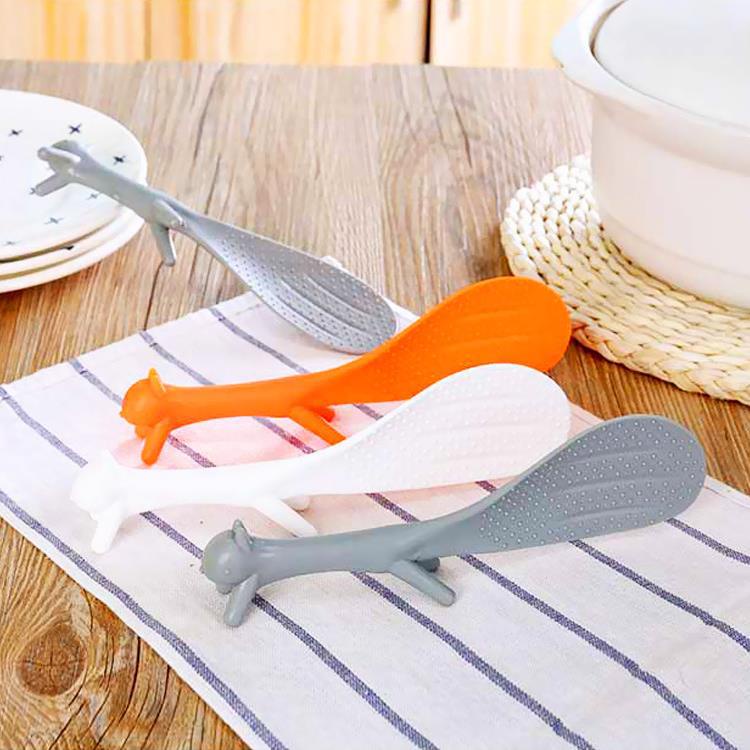 Vá múc cơm/muỗng xới cơm lúa mạch hình chú sóc xinh xắn dễ thương chống dính tốt, cứng cáp, chịu nhiệt cao khogiasi.247