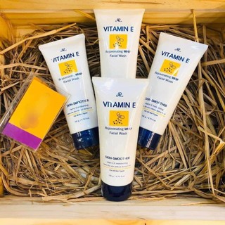 SỮA RỬA MẶT VITAMIN E THÁI LAN