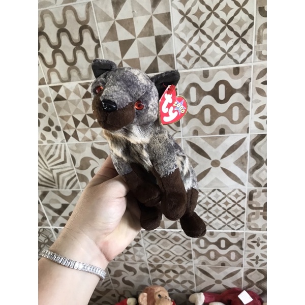 Nhồi bông hình chú chó hãng Ty