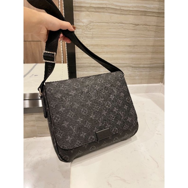 Túi (cặp)nam hàng super sz26x22cm họa tiết 4 màu phom phồng đẹp fullbox nam châm