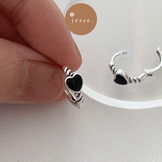 Khuyên tai tròn tim đen jesse store B1