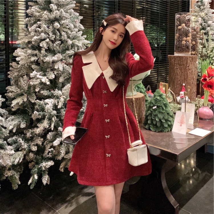 Váy nhung tăm dạ đỏ đính kim tuyến lấp lánh bling bling cổ phối pha tà trắng đính nơ Noel, Tết lễ hội ulzzang Hàn Quốc