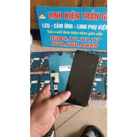 Màn hình vs Aris pro