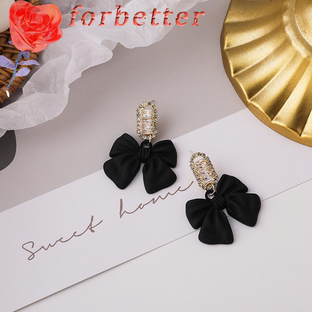 Hoa tai dáng dài thiết kế thời trang độc đáo cho nữ