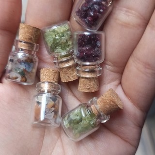 Lọ đá mini may mắn (Nút nhựa + Nút gỗ)