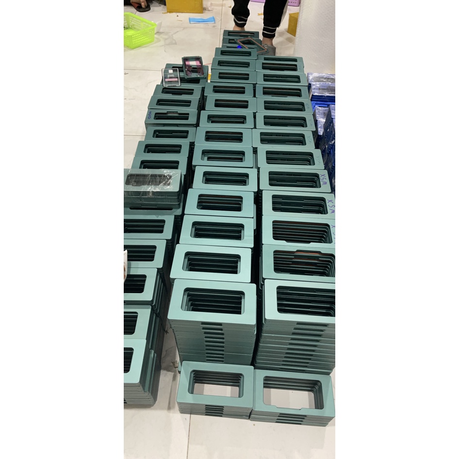 Khuôn nam châm vào ron kính cố định