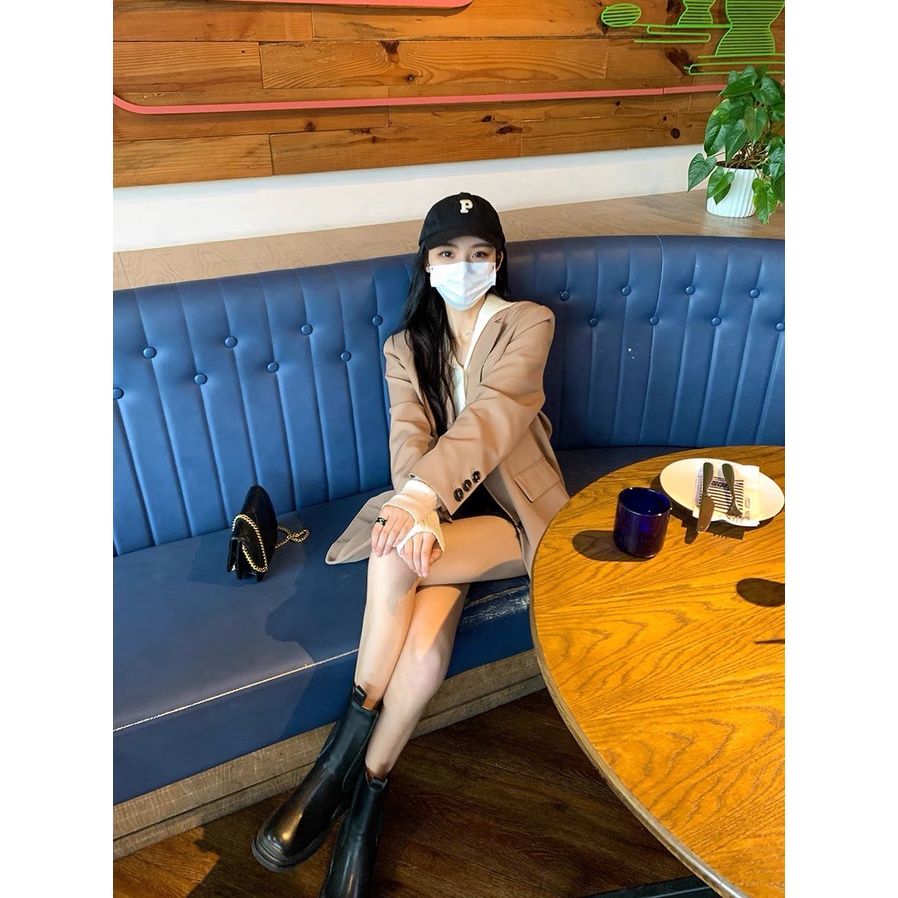 Áo blazer nữ dài tay Chelgy 2 cúc, áo vest nữ 2 lớp dầy dặn mùa thu đông form rộng 3 màu Đen, Nâu, Trắng CG-ABLZ101 | BigBuy360 - bigbuy360.vn