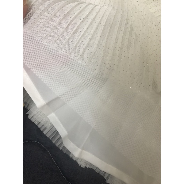 Đầm trắng kim tuyến xếp ly lấp lánh tiểu thư Aut H&M cho bé gái